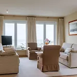 公寓 Casiola - Stunning Views & Prime Location 克诺克－海斯特