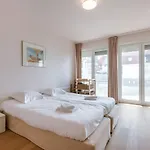 Casiola - Stunning Views & Prime Location 克诺克－海斯特