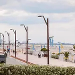 Casiola - Stunning Views & Prime Location 公寓 克诺克－海斯特