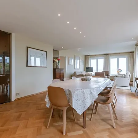 Apartment Casiola - Stunning Views & Prime Location *