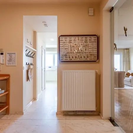 Casiola - Stunning Views & Prime Location Apartment