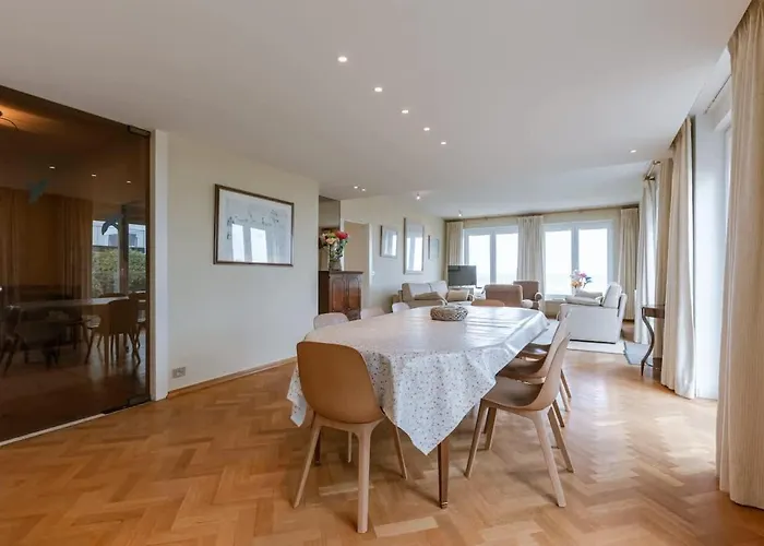 Apartment Casiola - Stunning Views & Prime Location *