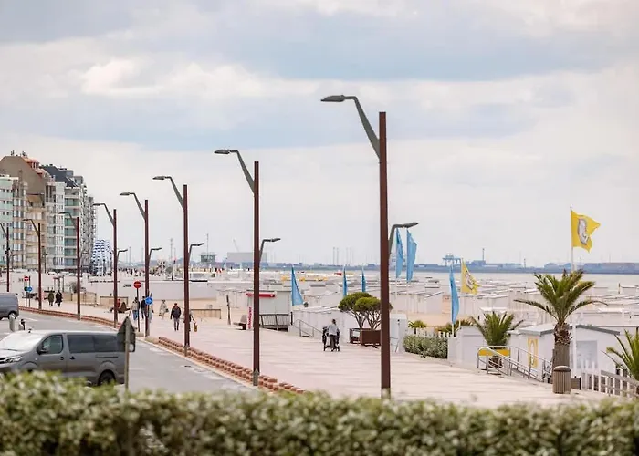 Casiola - Stunning Views & Prime Location Apartment Knokke-Heist