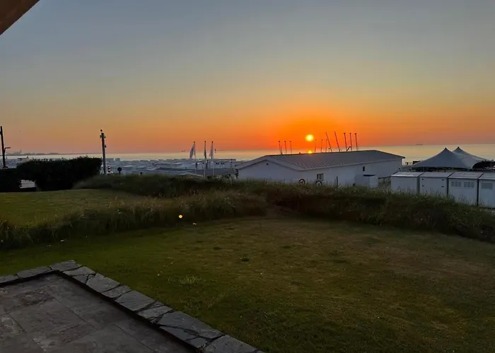 Casiola - Stunning Views & Prime Location Apartment Knokke-Heist